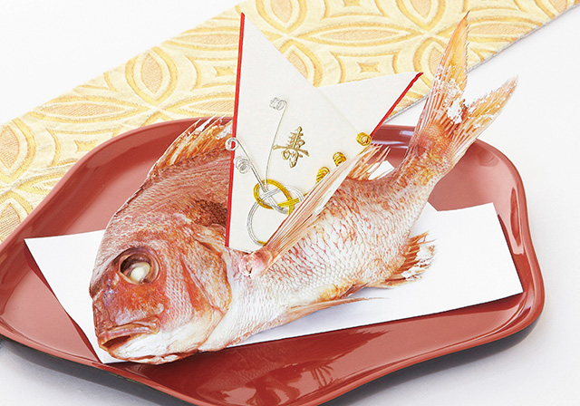 お食い初め尾頭付き祝い鯛 水引飾りと敷き紙付 お食い初め膳の宅配通販 お祝い膳 Com お食い初め尾頭付き祝い鯛 水引飾りと敷き紙付 お食い初め膳の宅配通販 お祝い膳 Com